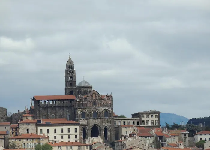 L\'Espaviot Aux Portes Du Puy En Velay